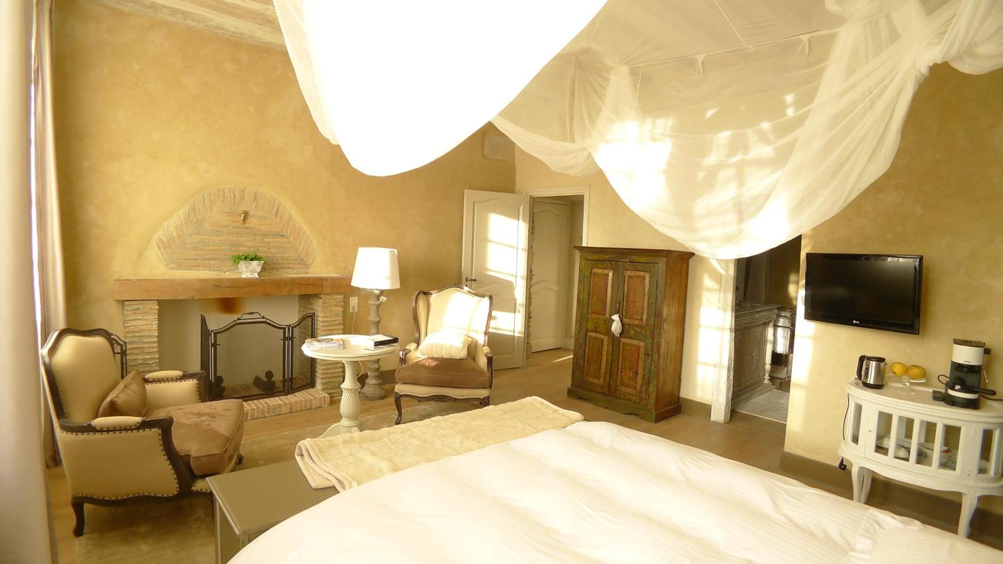 Les Demeures De Marie Bed & Breakfast Pace  Ngoại thất bức ảnh